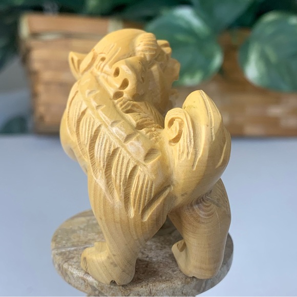 Vintage Hand Carved Pixiu Boxwood Netsuke Animal Figurine Wood Carving 2.2"x2" - Picture 8 of 15